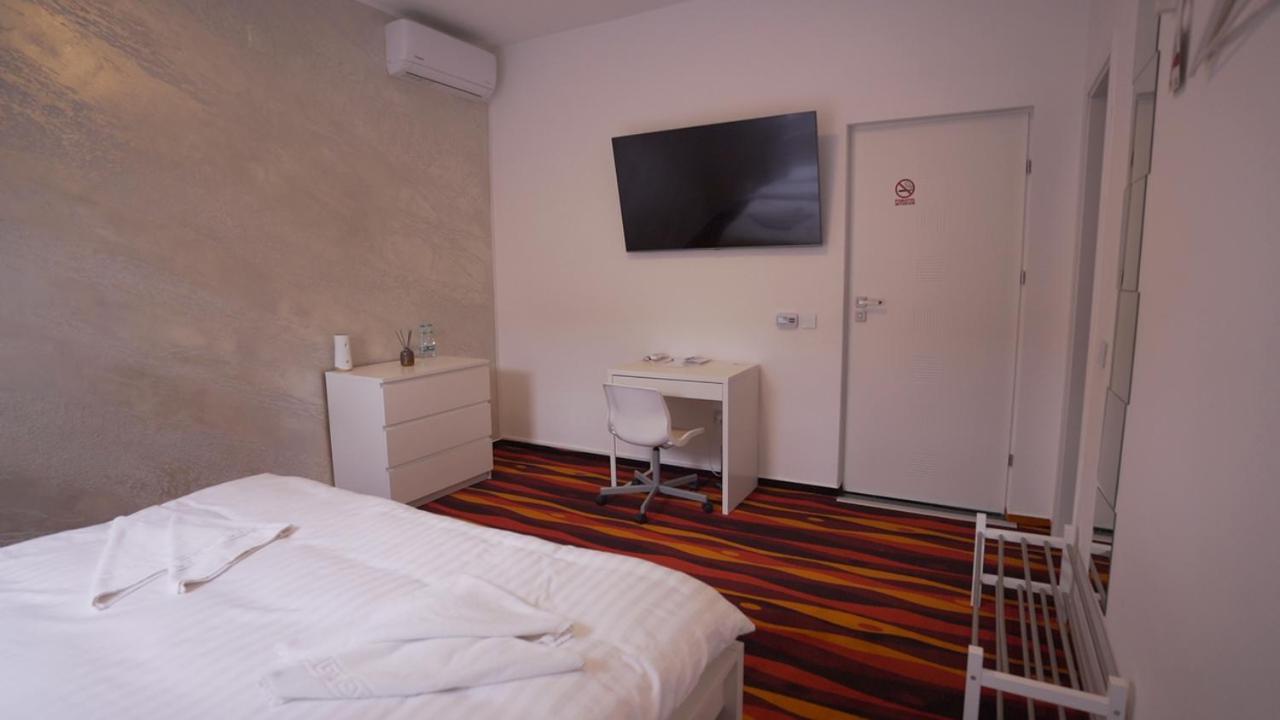 Vivo House Panzió Marosvásárhely Kültér fotó